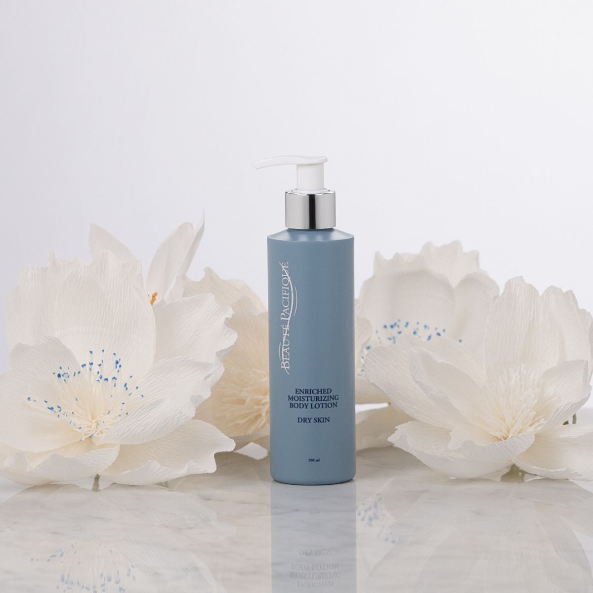 Enriched Moisturizing Body Lotion til tør hud