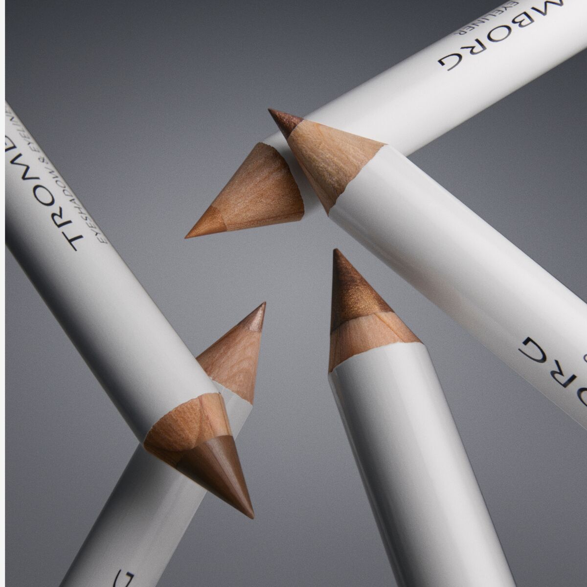 Eyeliner & Eyeshadow