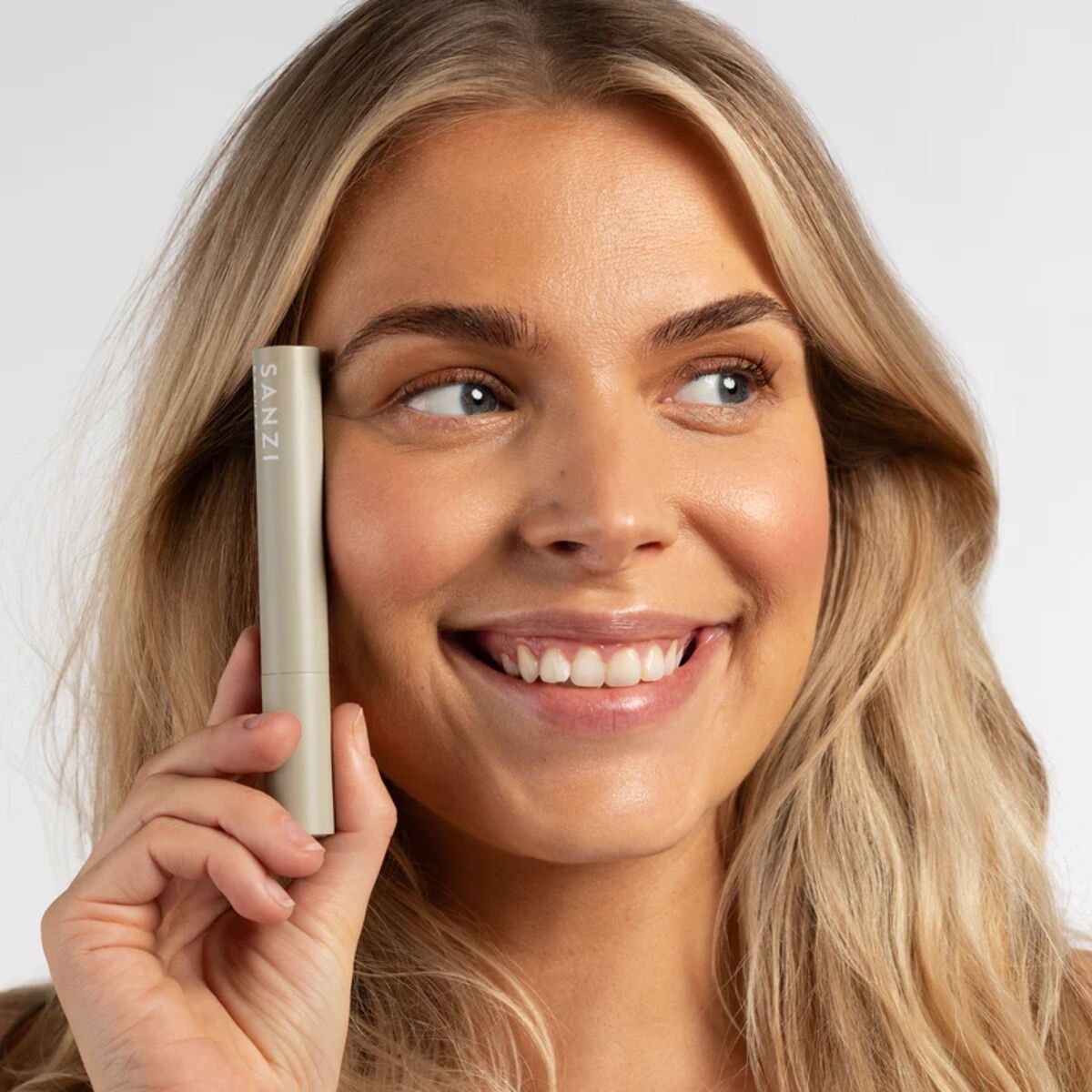 Eyelash Renewing Serum